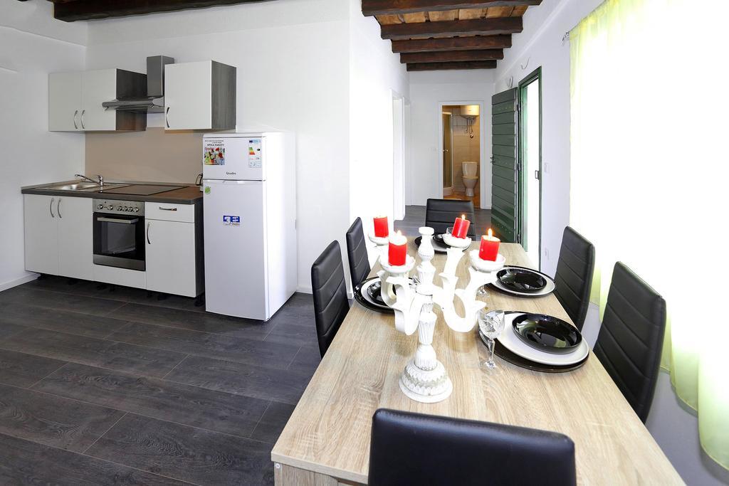 Didovi Dvori Apartment Bibinje Room photo